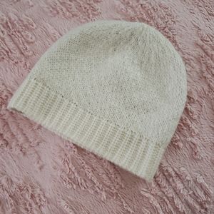 BR Banana Republic wool beanie